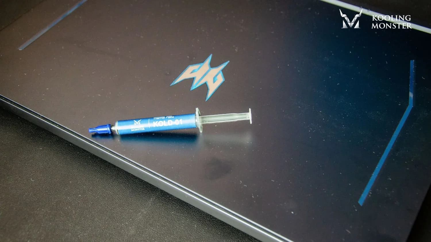 Acer Predator Helios 300: limpieza y cambio de pasta térmica